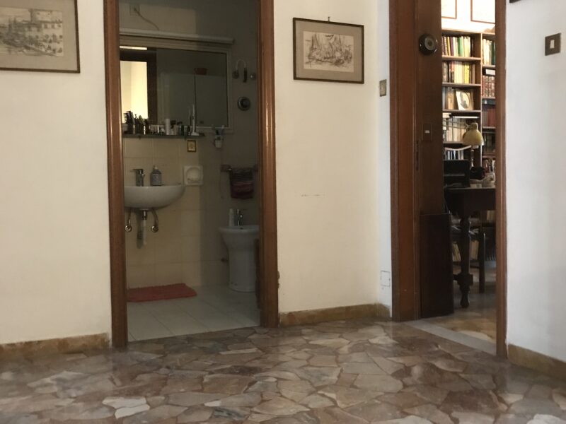 VIAREGGIO A DUE PASSI DAL LUNGOMARE